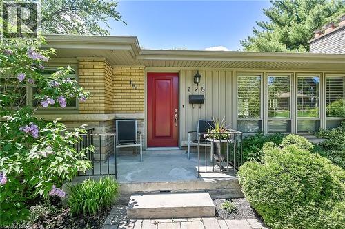 128 Oneida Boulevard, Ancaster, ON - Outdoor