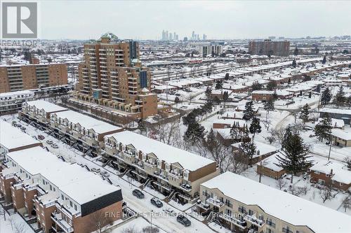 2072 - 3041 Finch Avenue W, Toronto, ON - Outdoor With View