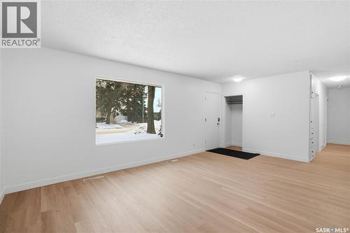 1910 Ewart Avenue, Saskatoon, SK - Indoor Photo Showing Other Room