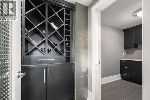 16 Spring Valley Way Sw, Calgary, AB - Indoor