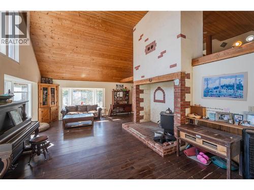 22797 Garnet Valley Road, Summerland, BC - Indoor With Fireplace