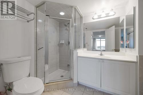 705 - 880 Grandview Way, Toronto, ON - Indoor Photo Showing Bathroom