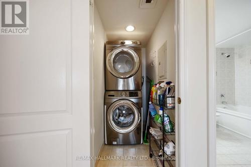 705 - 880 Grandview Way, Toronto, ON - Indoor Photo Showing Laundry Room