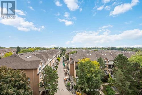 705 - 880 Grandview Way, Toronto, ON - Outdoor