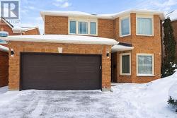 15 DUNDURN CRESCENT  Vaughan, ON L4J 6Z1