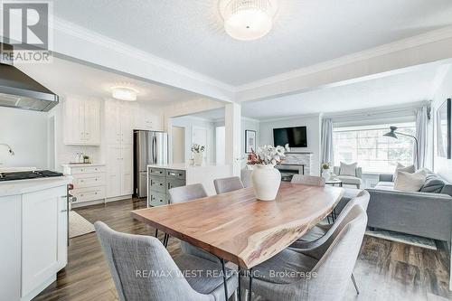 195 Berry Road, Toronto, ON - Indoor Photo Showing Other Room