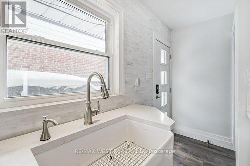 195 Berry Road, Toronto, ON - Indoor