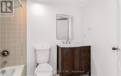 1510 - 50 Eglinton Avenue W, Mississauga, ON - Indoor Photo Showing Bathroom