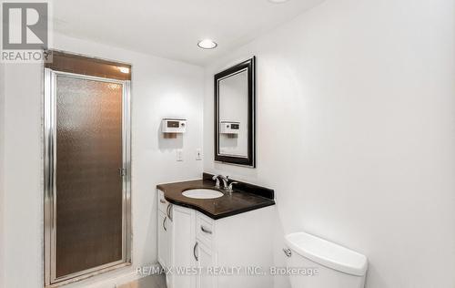 1510 - 50 Eglinton Avenue W, Mississauga, ON - Indoor Photo Showing Bathroom