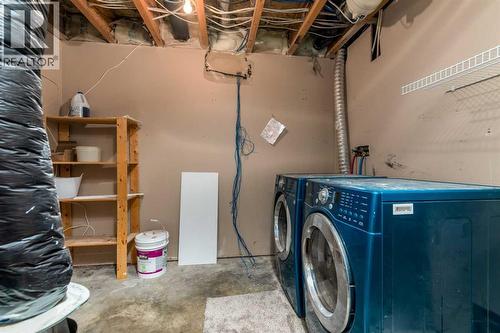 6519 35 Street, Lloydminster, AB - Indoor Photo Showing Laundry Room