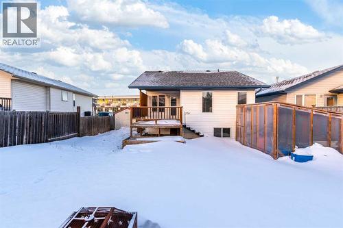 6519 35 Street, Lloydminster, AB - Outdoor