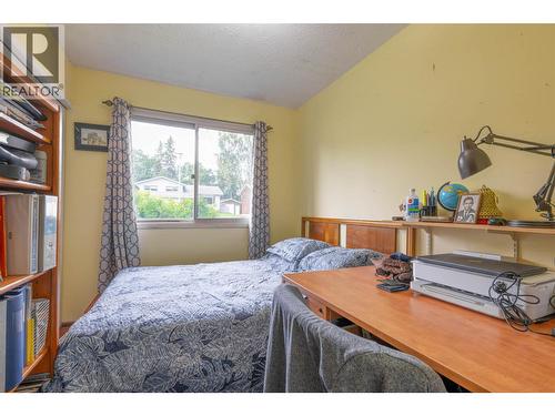 2586 Moss Avenue, Prince George, BC - Indoor Photo Showing Bedroom