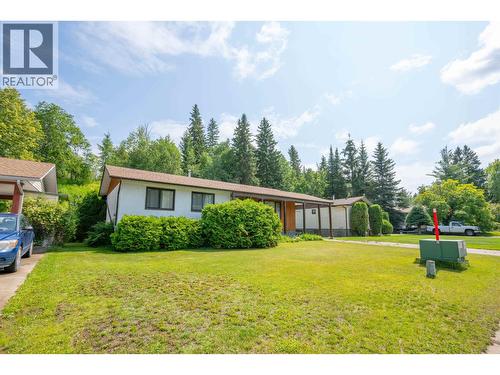 2586 Moss Avenue, Prince George, BC - Outdoor