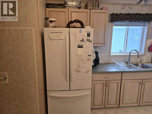 1483 Cody Dale Road, Quesnel, BC - Indoor Photo Showing Kitchen With Double Sink