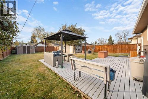 2219 40 Street Se, Calgary, AB - Outdoor With Deck Patio Veranda