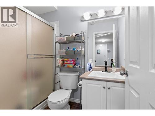 Second Bathroom - 1966 Durnin Road Unit# 105, Kelowna, BC - Indoor Photo Showing Bathroom