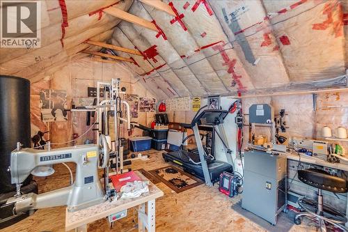 4453 Passmore Upper Road, Passmore, BC - Indoor Photo Showing Other Room