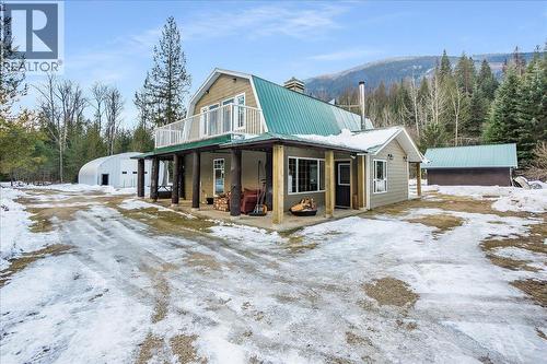 4453 Passmore Upper Road, Passmore, BC - Outdoor