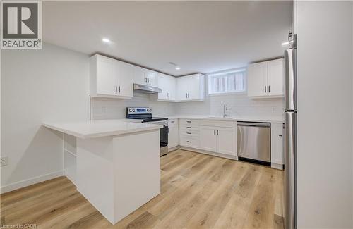 24 Alderney Avenue, Hamilton, ON - Indoor Photo Showing Kitchen
