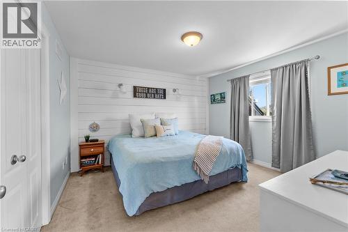 8 Lindan Street, Smithville, ON - Indoor Photo Showing Bedroom