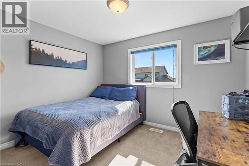 8 Lindan Street, Smithville, ON - Indoor Photo Showing Bedroom