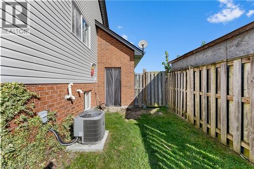 8 Lindan Street, Smithville, ON - Outdoor