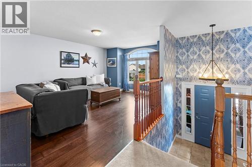 8 Lindan Street, Smithville, ON - Indoor