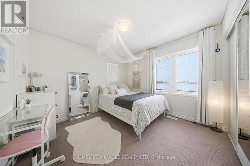 919 Ash Gate, Milton, ON - Indoor Photo Showing Bedroom