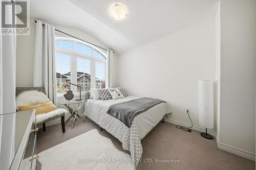 919 Ash Gate, Milton, ON - Indoor Photo Showing Bedroom