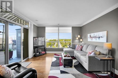 1206 - 250 Pall Mall Street, London East (East F), ON - Indoor Photo Showing Living Room