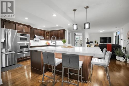 1206 - 250 Pall Mall Street, London East (East F), ON - Indoor Photo Showing Kitchen With Upgraded Kitchen