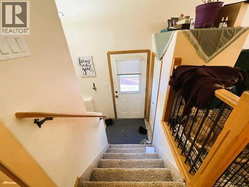 494 Hilton Crescent Ne, Medicine Hat, AB - Indoor Photo Showing Other Room