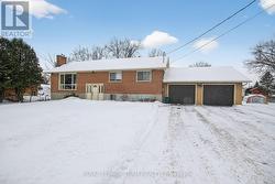 1494 MEADOW DRIVE  Ottawa, ON K4P 1B1