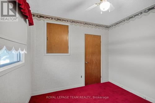 1494 Meadow Drive, Ottawa, ON - Indoor Photo Showing Other Room