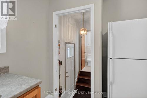 1494 Meadow Drive, Ottawa, ON - Indoor Photo Showing Other Room