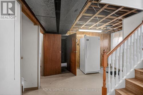 1494 Meadow Drive, Ottawa, ON - Indoor Photo Showing Other Room