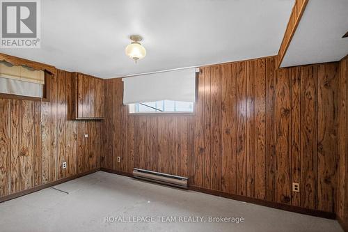 1494 Meadow Drive, Ottawa, ON - Indoor Photo Showing Other Room