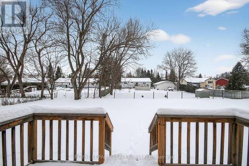 1494 Meadow Drive, Ottawa, ON - Outdoor