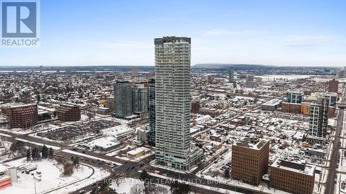906 - 805 Carling Avenue, Ottawa, ON - Outdoor With View