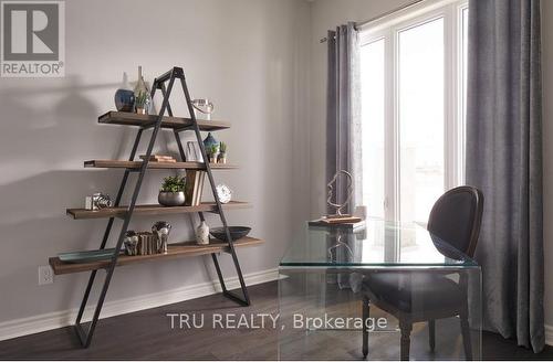 38 Billings Avenue W, South Dundas, ON - Indoor