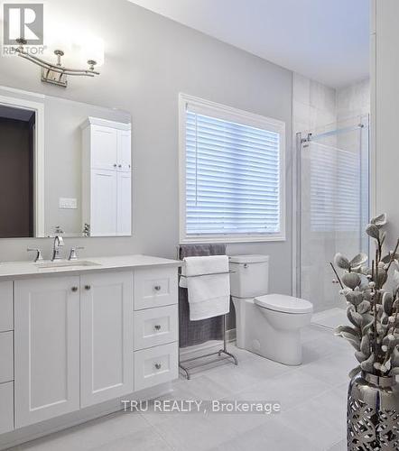 38 Billings Avenue W, South Dundas, ON - Indoor Photo Showing Bathroom