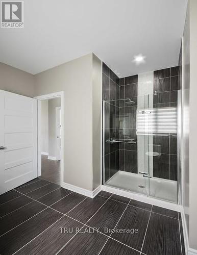 38 Billings Avenue W, South Dundas, ON - Indoor Photo Showing Bathroom