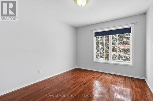 2104 Sandy Oaks Drive, Ottawa, ON - Indoor Photo Showing Other Room