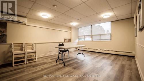 1219 - 551 The West Mall, Toronto, ON - Indoor Photo Showing Other Room