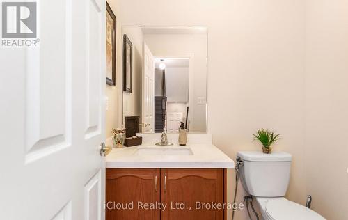 491 Landsborough Avenue, Milton, ON - Indoor Photo Showing Bathroom