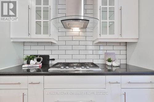 1389 Milton Avenue, Mississauga, ON - Indoor Photo Showing Kitchen