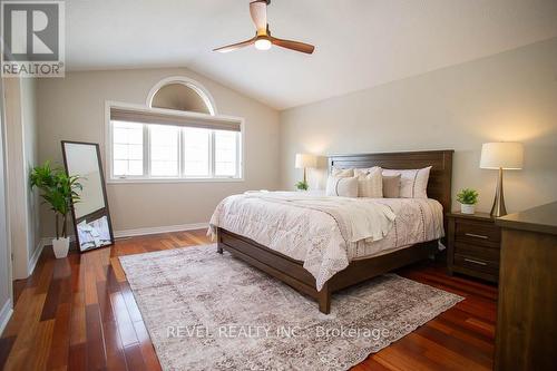 18 Gaal Court, Brantford, ON - Indoor Photo Showing Bedroom