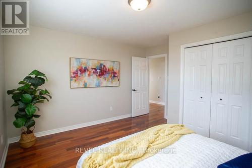 18 Gaal Court, Brantford, ON - Indoor Photo Showing Bedroom
