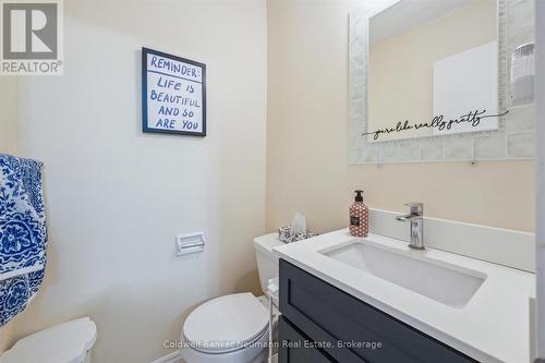 79 Janefield Avenue, Guelph (Dovercliffe Park/Old University), ON - Indoor Photo Showing Bathroom