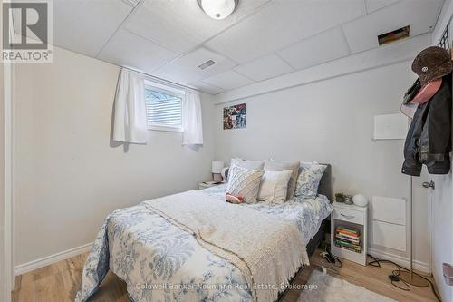 79 Janefield Avenue, Guelph (Dovercliffe Park/Old University), ON - Indoor Photo Showing Bedroom
